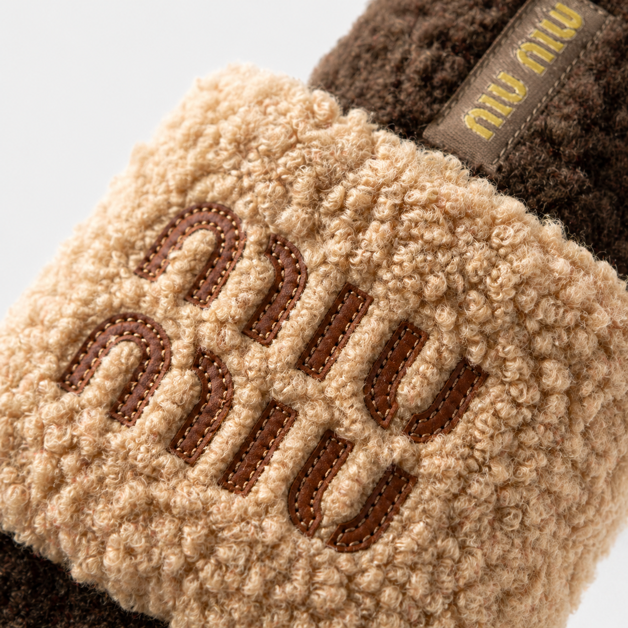 Miu Miu - Classic Edition ( Fur Style)
